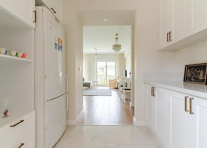 Daire Comfortable And New Near The Sea!