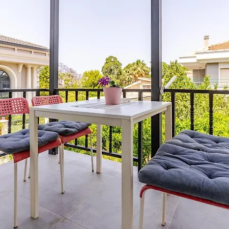 Comfortable And New Near The Sea! * Σμύρνη