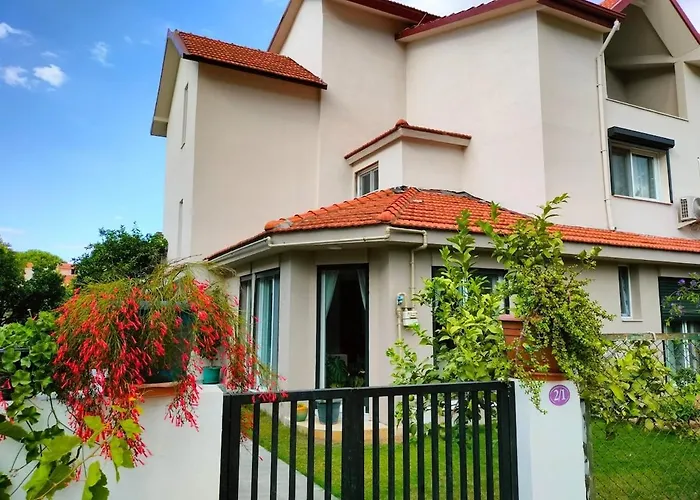 Comfortable And New Near The Sea! *